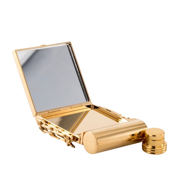 Nwot Valentino Rockstud goldtone miniaudière mirror - Picture 3 of 12